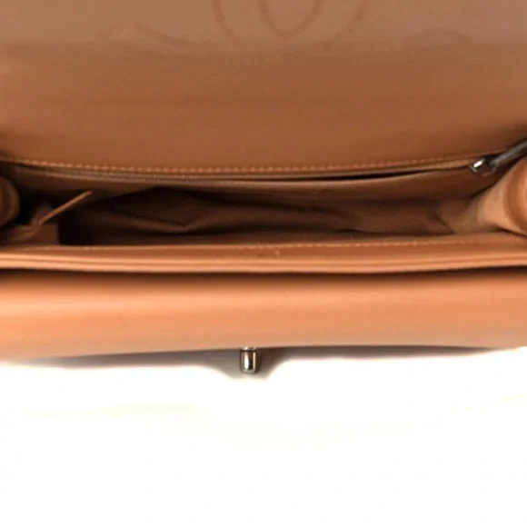 Chanel Tan Coco Eyelets Quilted Lambskin Crossbody Bag with Chain Strap - Picture 5 of 10